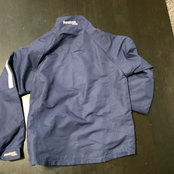Reebok Hockey Windbreaker Jacket and NIKE t-shirt size small - Picture 3 of 9